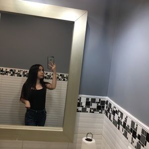 Meet your Posher, Abigail